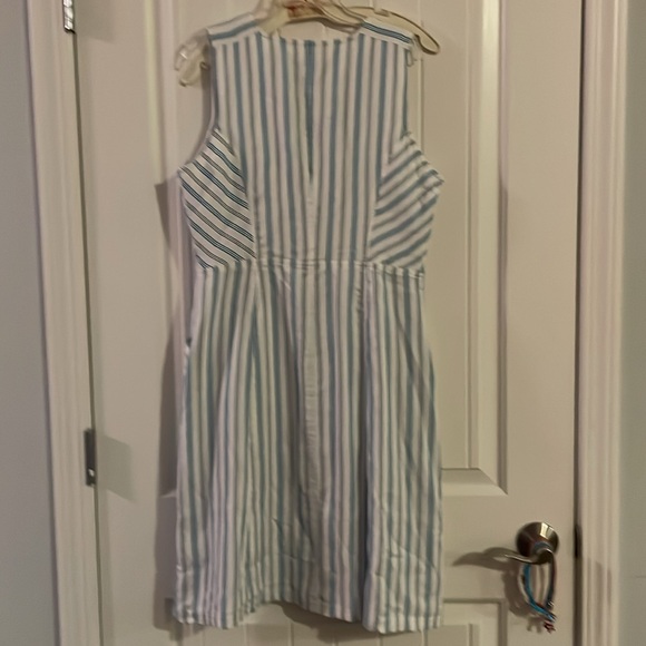 Striped dress - Picture 5 of 6